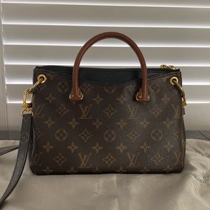 Louis Vuitton Handbag Pallas Monogram BB Brown